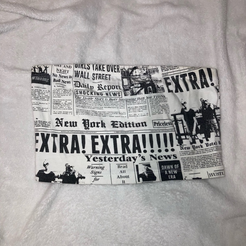 bandeau graphic crop top